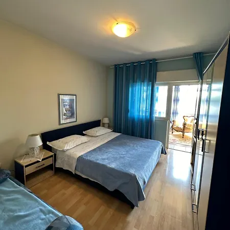 Apartman Vs *
